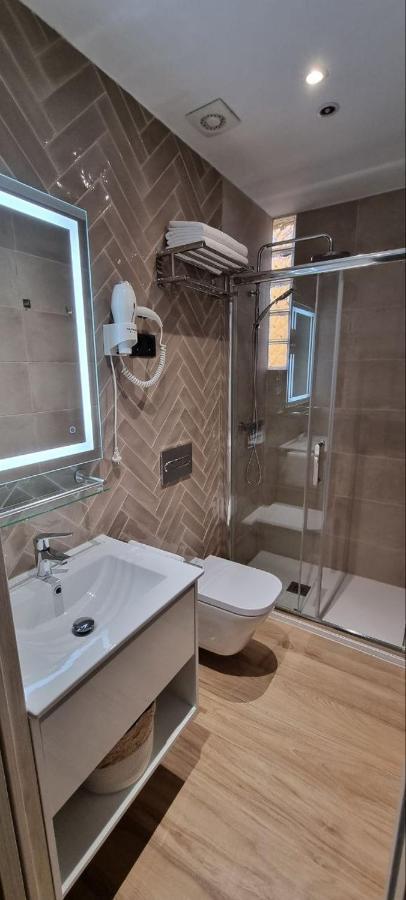 Ch La Petite Maison - Boutique - Madrid Dış mekan fotoğraf