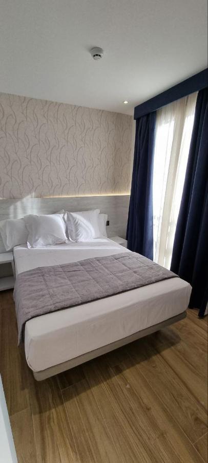 Ch La Petite Maison - Boutique - Madrid Dış mekan fotoğraf